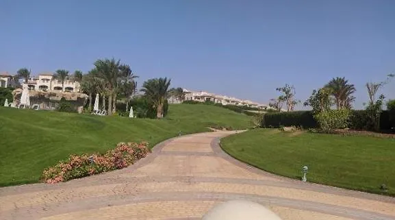 Waterfront At Luxurious Compound “ Family Only “ Ain Sukhna